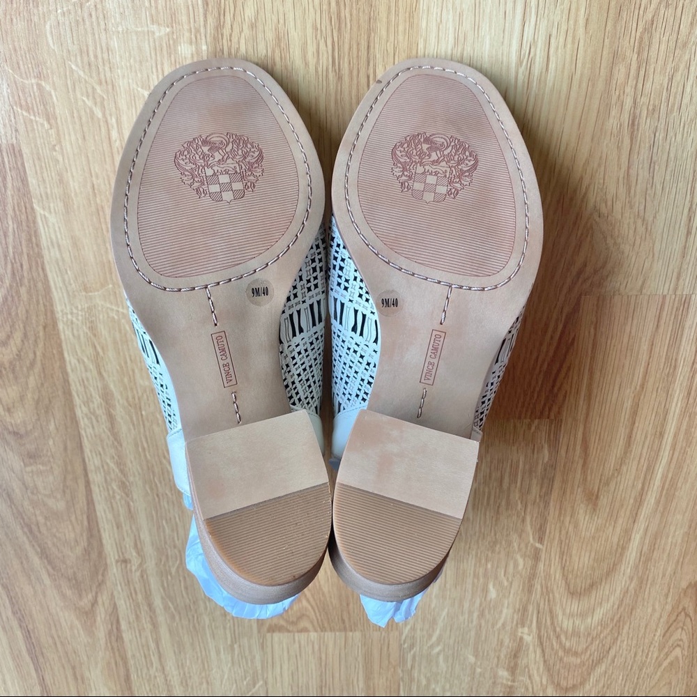 Vince Camuto Laser Cut Leather Block Heel Open Toe Sandal Vanilla Women’s 9 - Picture 10 of 13